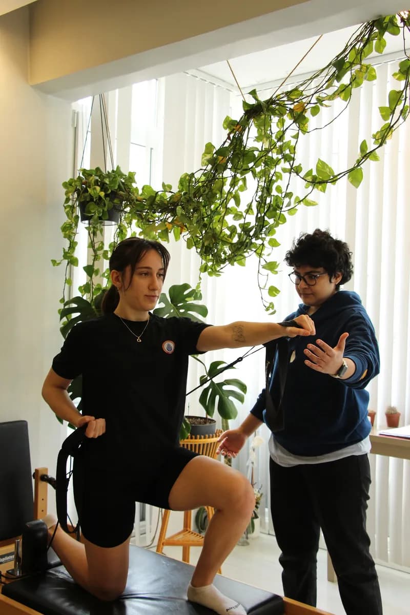 Fizyoterapist Zehra Yılmaz (Manuel Terapi ve Egzersiz) — Physiotherapy & Rehabilitation in Istanbul