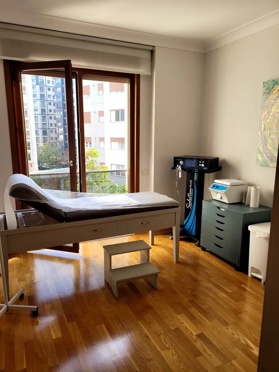 Dr. Dilek Çulha Adar — Alternative & Holistic Medicine in Istanbul
