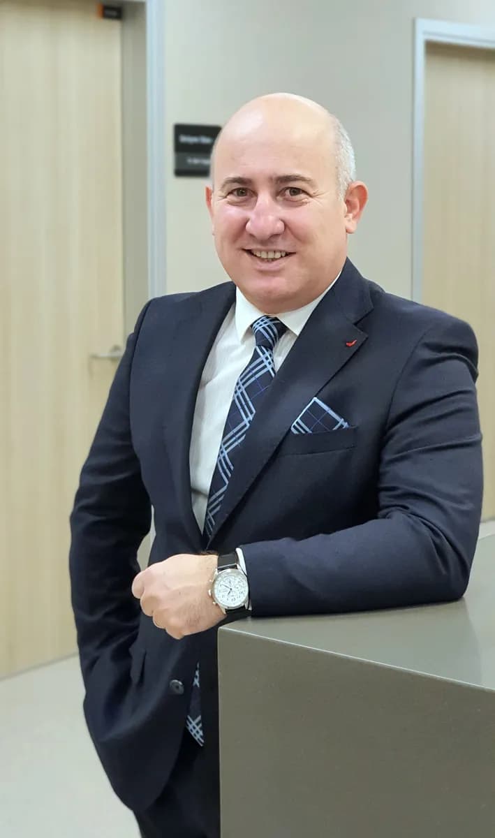 Doç. Dr. Mert Turğal Perinatoloji Uzmanı - Riskli Gebelik Uzmanı — OB/GYN & Women's Health in Istanbul