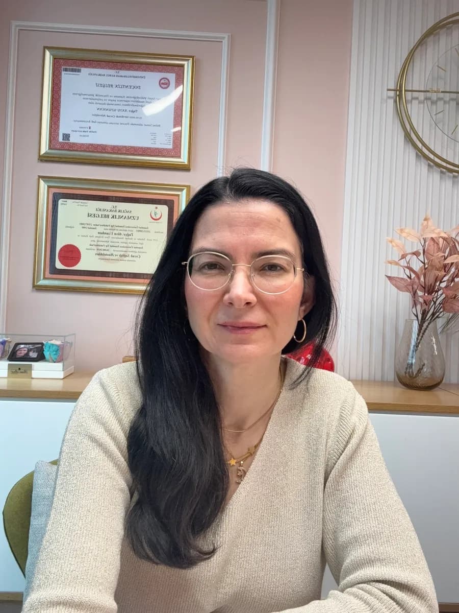 Nişantaşı Çocuk Nöroloji Kliniği Doç. Dr. Tuğçe Aksu Uzunhan — Neurology & Brain Health in Istanbul