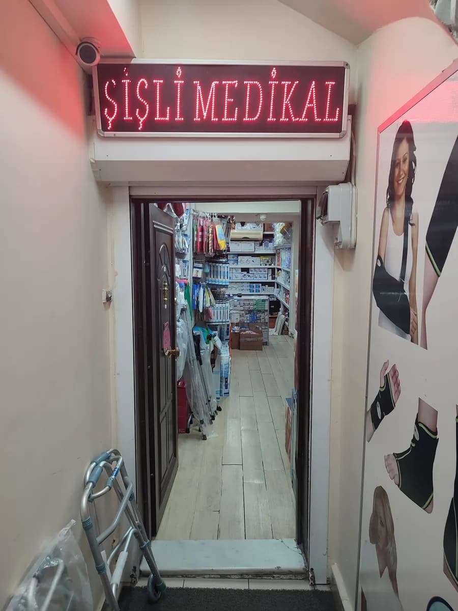 Oksijen Tüpü ve Tekerlekli Sandalye — Medical Equipment & Supplies in Istanbul