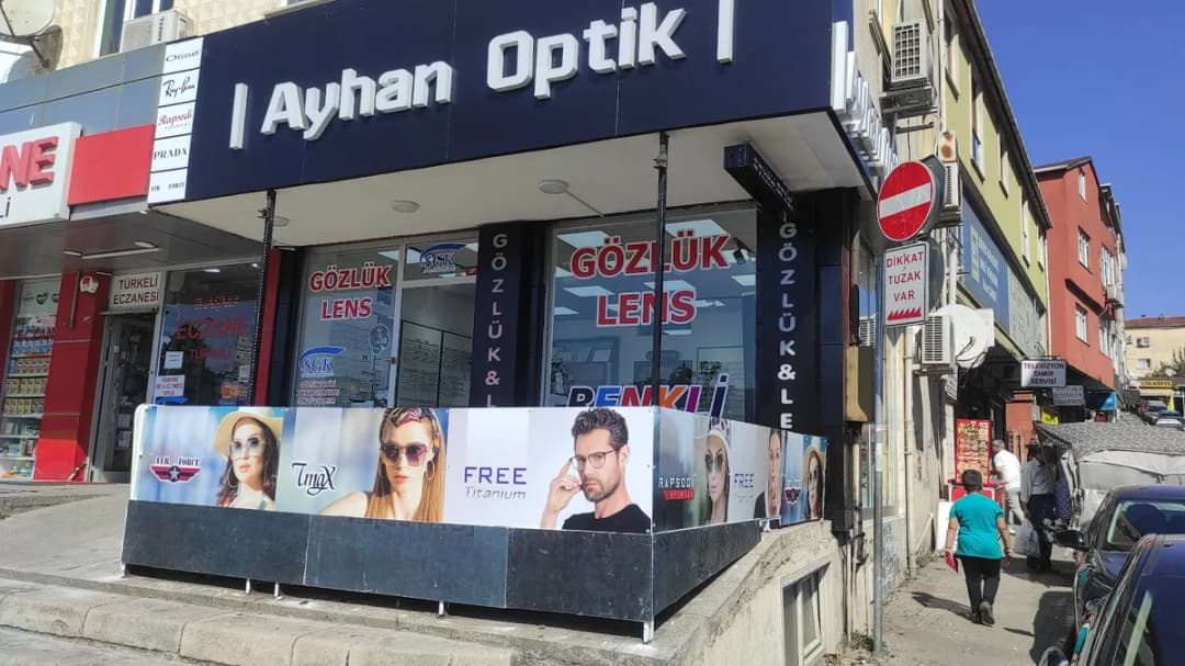 Ayhan Optik Gözlük &Lens Sultanbeyli SGK-TBMM-KIZILAY VE TZH-DİĞER BANKA KURUM VE KURULUŞLAR İLE ANLAŞMAMIZ MEVCUTTUR + %50