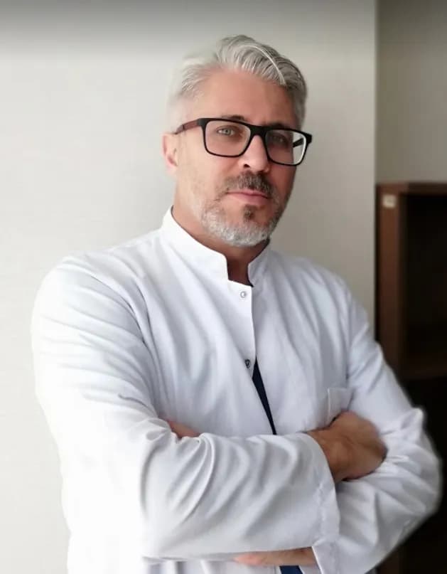 Prof. Dr. Hakan Uçar (Girişimsel Kardiyoloji Uzmanı) — Cardiology & Heart Care in Istanbul
