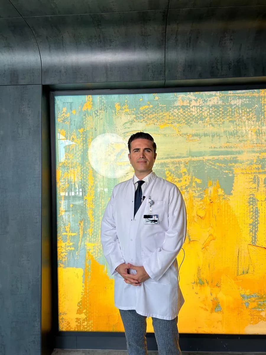 Göz Doktoru Uğur Yayla — Eye Care & Ophthalmology in Istanbul