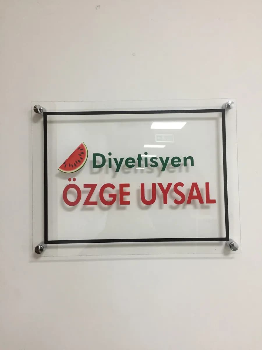 Diyetisyen Özge Uysal Beslenme ve Diyet Danışmanlık Merkezi — Nutrition & Dietetics in Istanbul