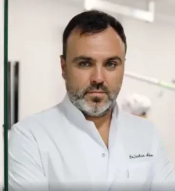 Dr Serhan AKTAN — Dental Clinics in Istanbul