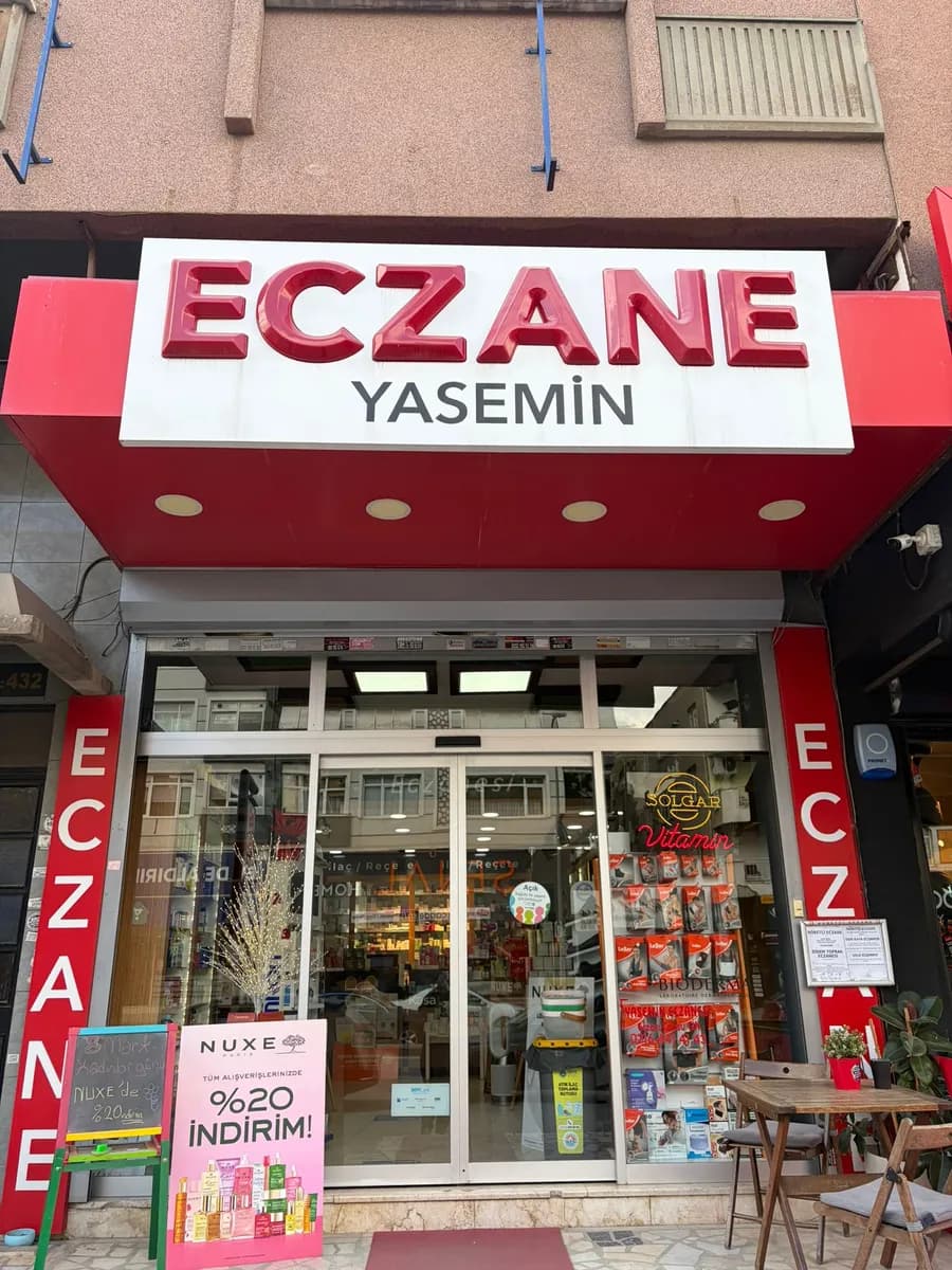 Yasemin Eczanesi