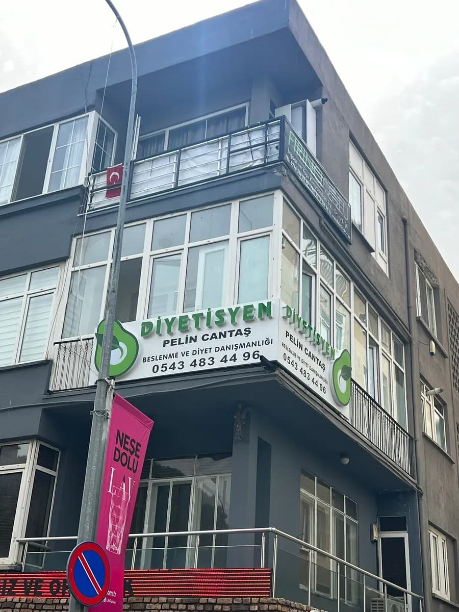Diyetisyen Pelin Cantaş — Nutrition & Dietetics in Istanbul