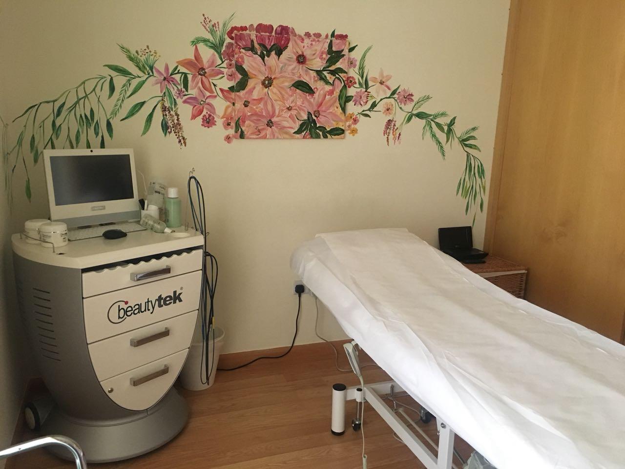 Dr Dana Diet Center FZ-LLC — General Clinics & Polyclinics in Dubai