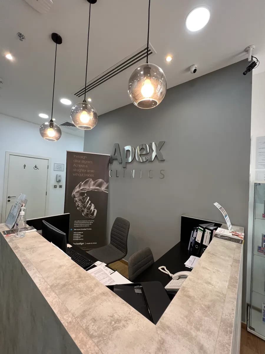 Apex Dental And Implant Clinic — صورة 2