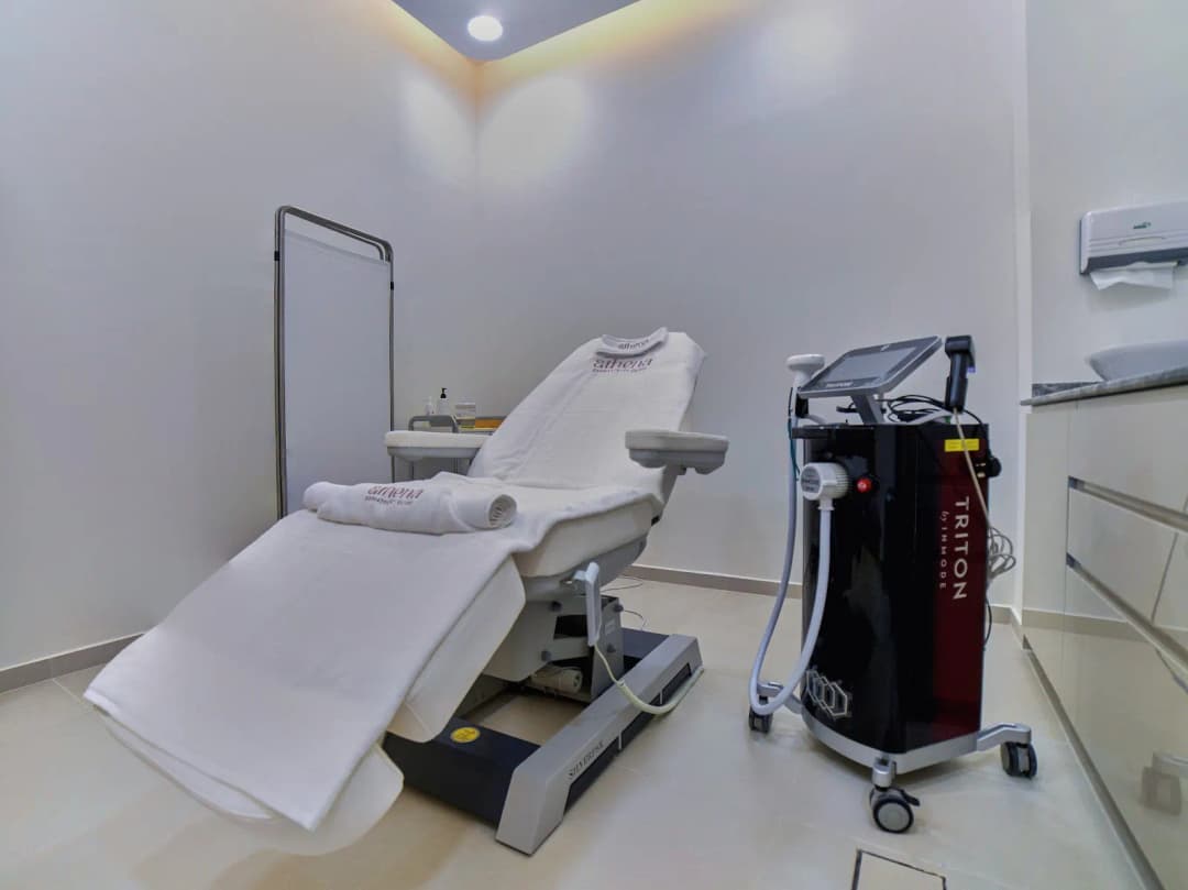 Athena Dermatology Clinic — صورة 7