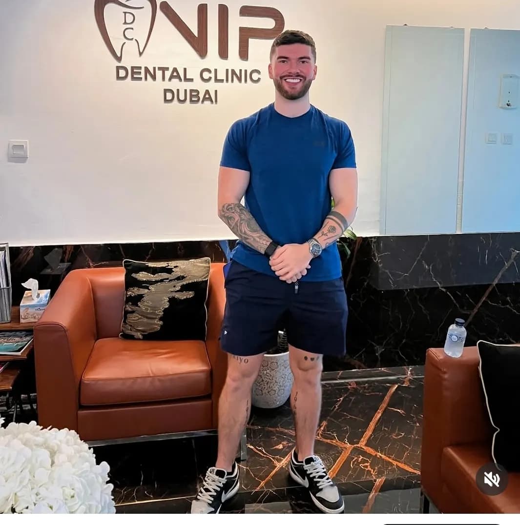 D C V I P Dental Clinic — صورة 6