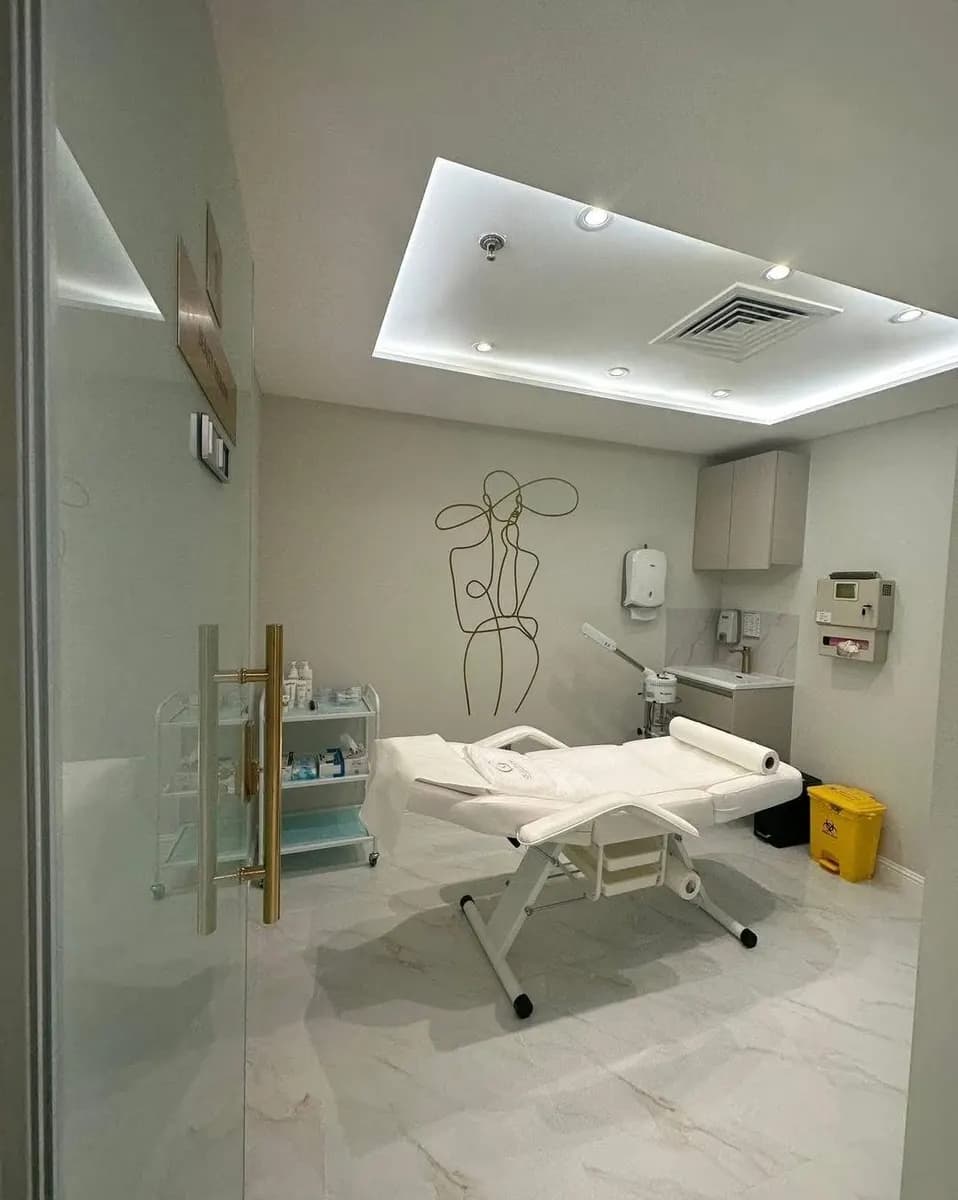 Glam Glow Aesthetic Clinic — صورة 6