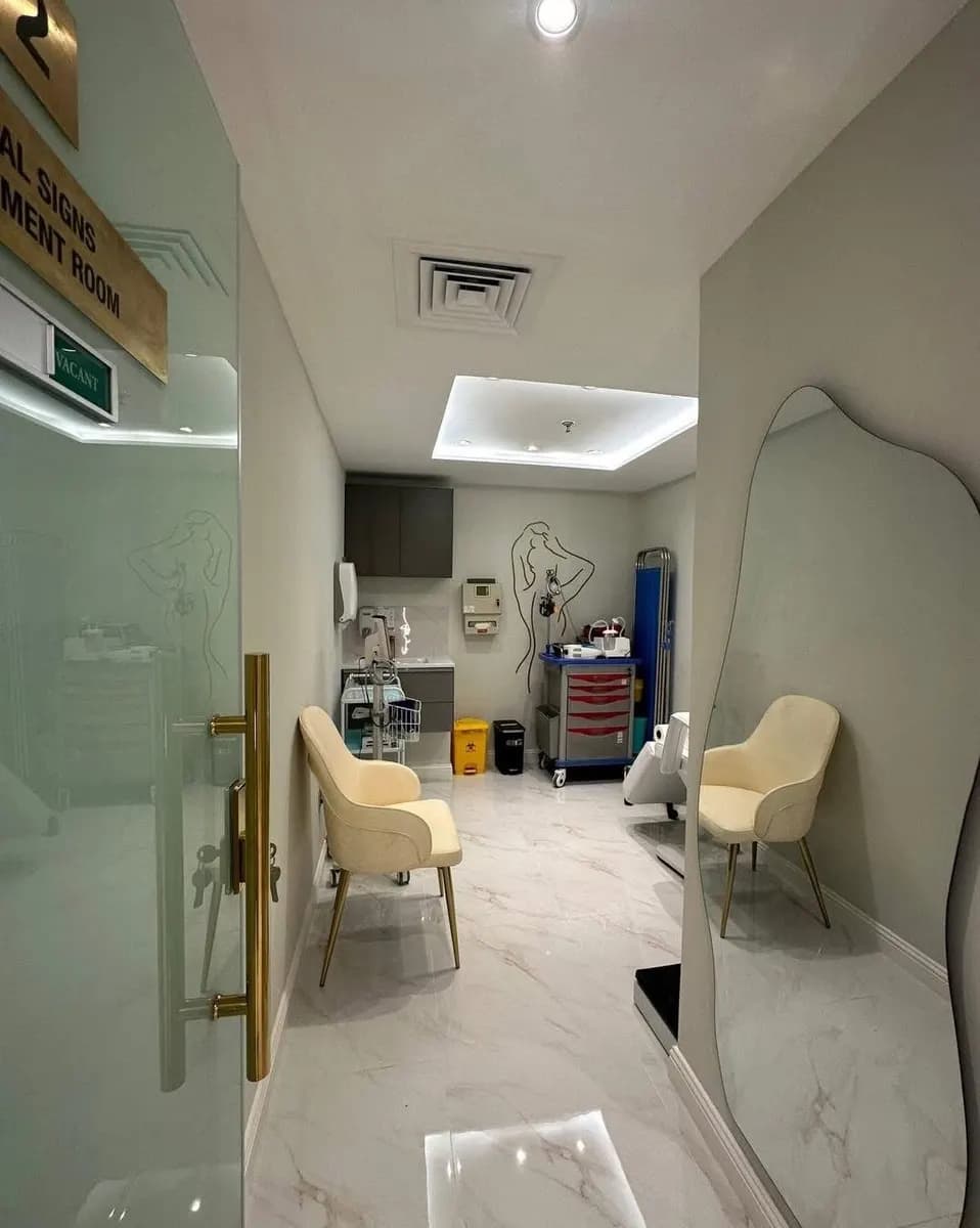 Glam Glow Aesthetic Clinic — صورة 7