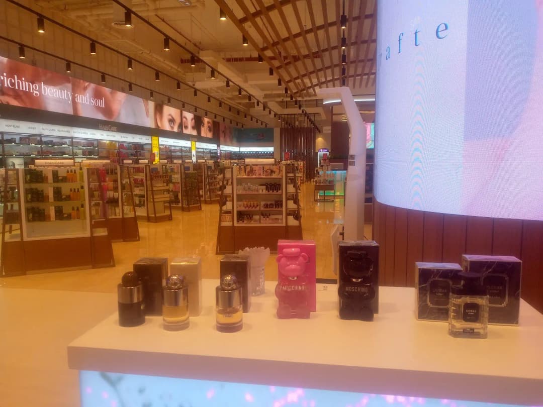Health & Glow Pharmacy — صورة 6