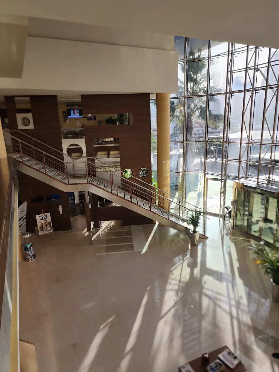 Medcare Specialty Centre — صورة 7