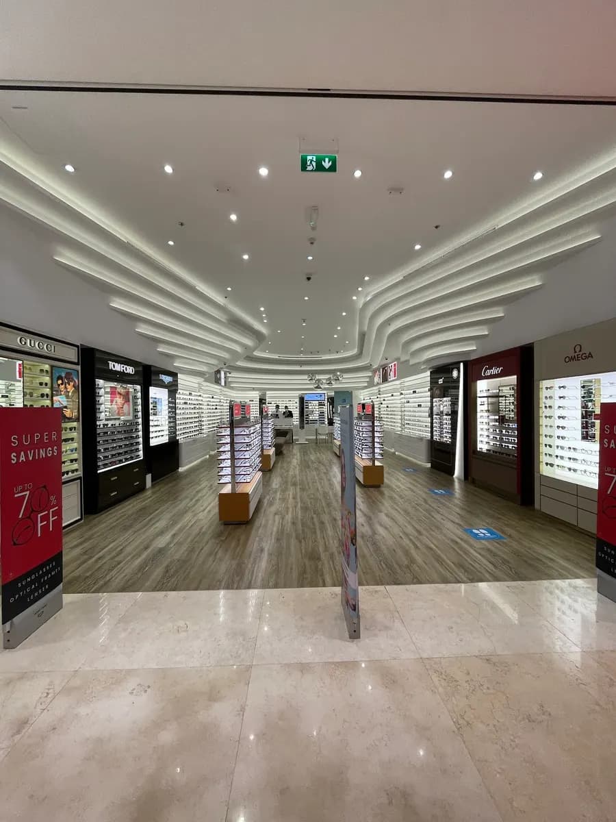 Rivoli Eye Zone (branch OF Magrabi Optical Company (L.L.C) - Branch OF Abu Dhabi - Yas Mall 2 — صورة 7
