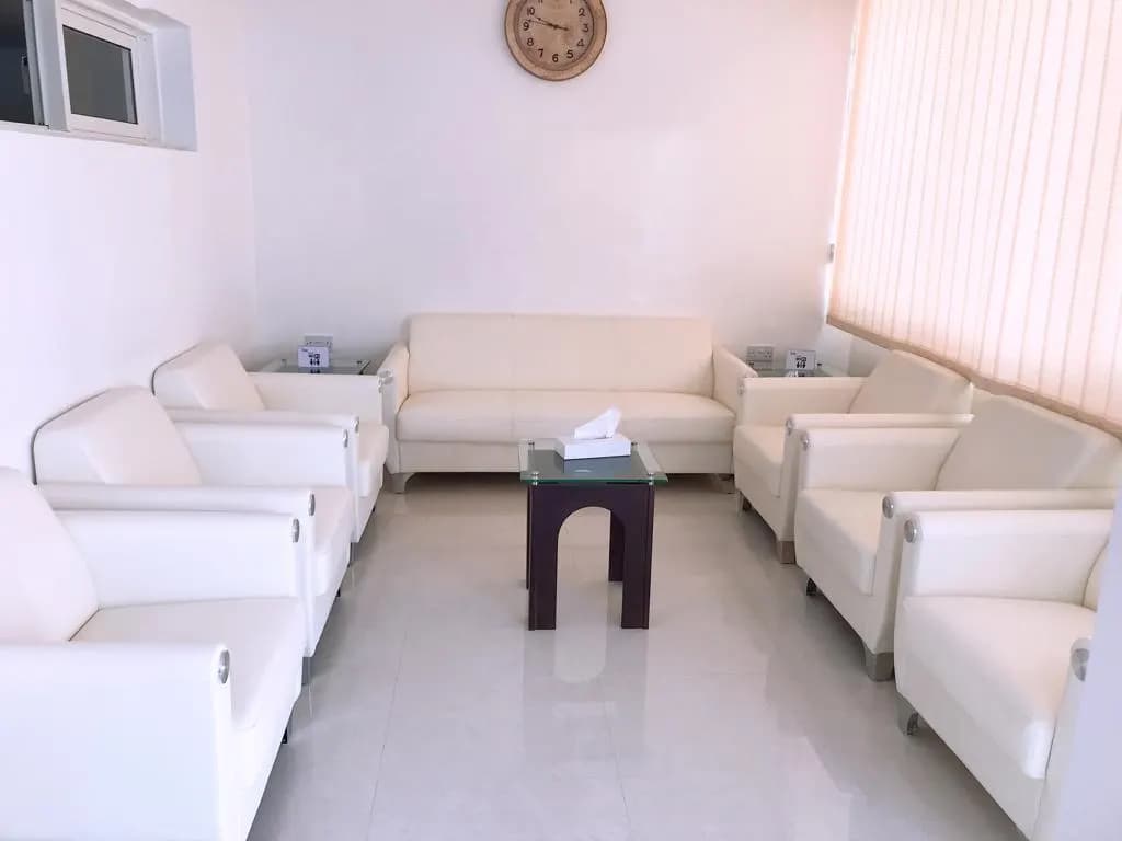 Damas Care Dental Center — صورة 6