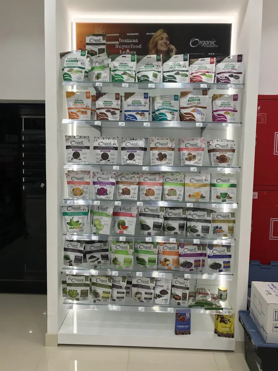 Life Pharmacy — صورة 6