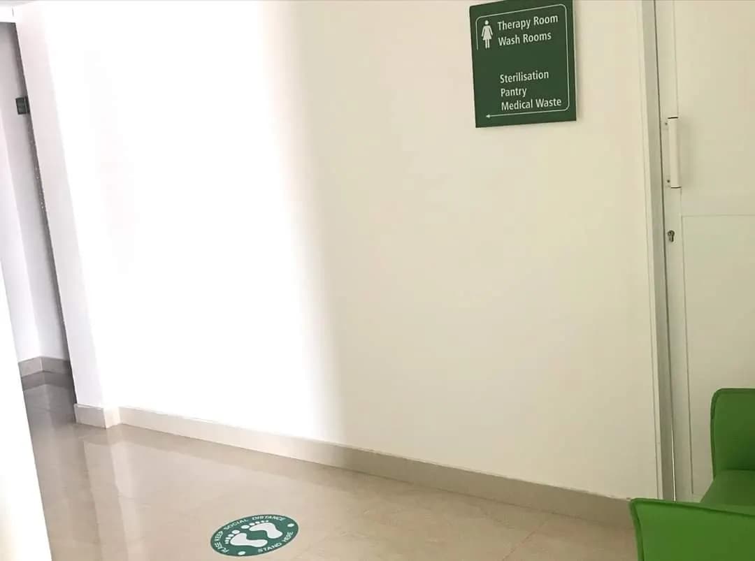 AL Jazzat Traditional Medical Centre — صورة 6