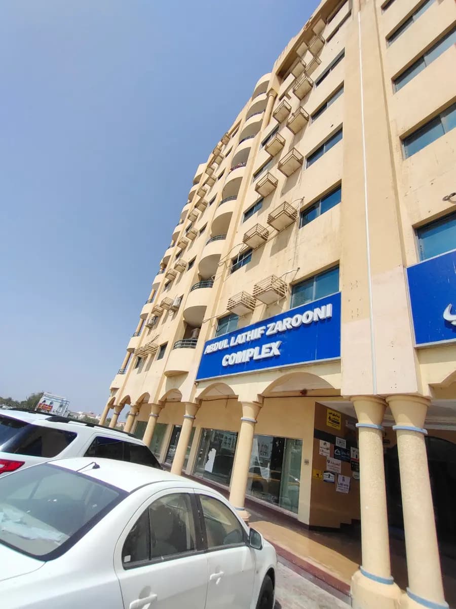 Grand Jabal AL Noor Pharmacy — صورة 6
