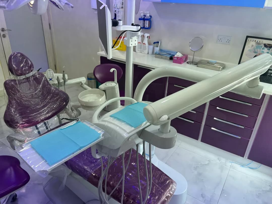 Farwaniya Ebtisama Dental center