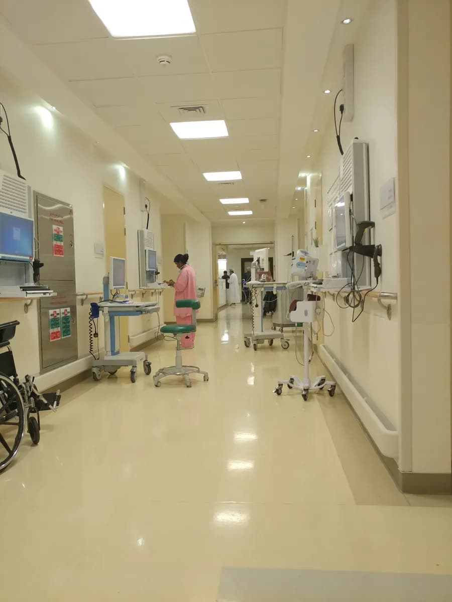National Center for Cancer Care and Research — صورة 3