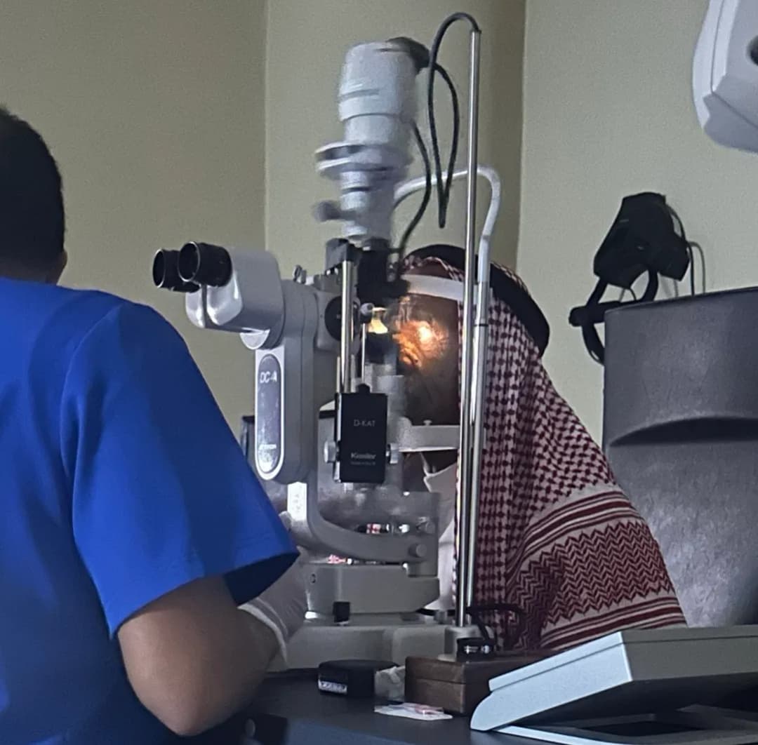 عيادة الدكتور مالك الربيعان استشاري الليزك و الليزر و الماء الابيض وزراعة العدسات — صورة 2