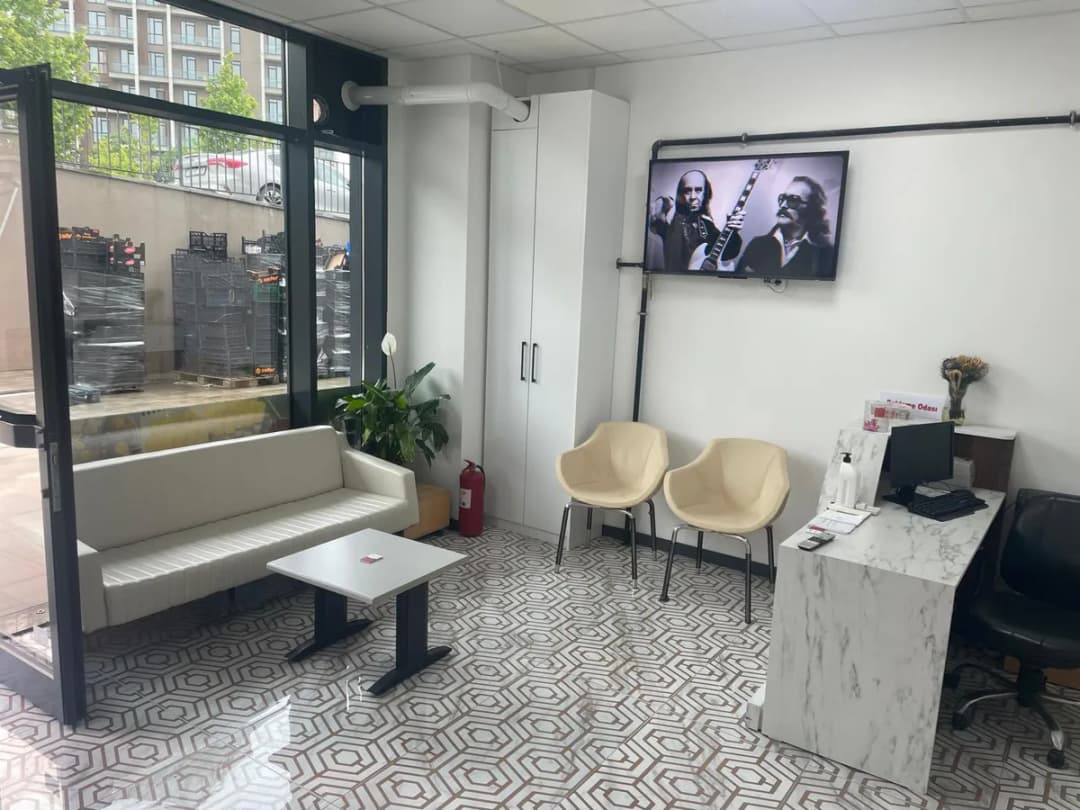 Merkez Tıbbi Tahlil Laboratuarı — Labs & Diagnostics in Istanbul