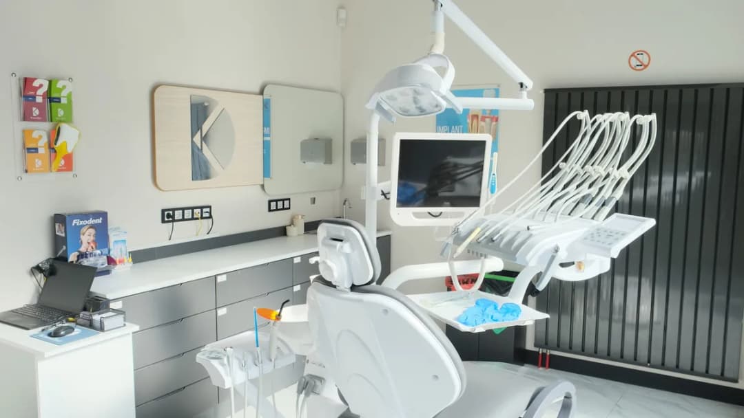 Klinika Dent Ağız ve Diş Sağlığı Polikliniği — Dental Clinics in Istanbul