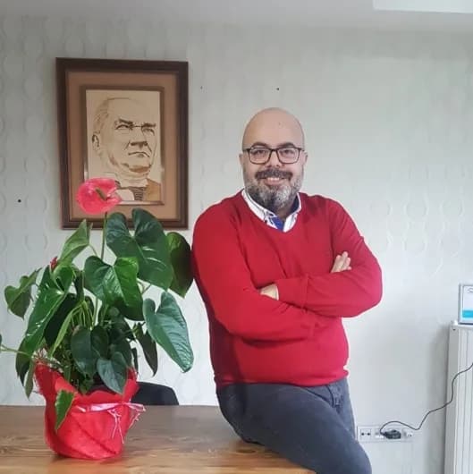 Dr. Veysel Umut Sadıkoğlu