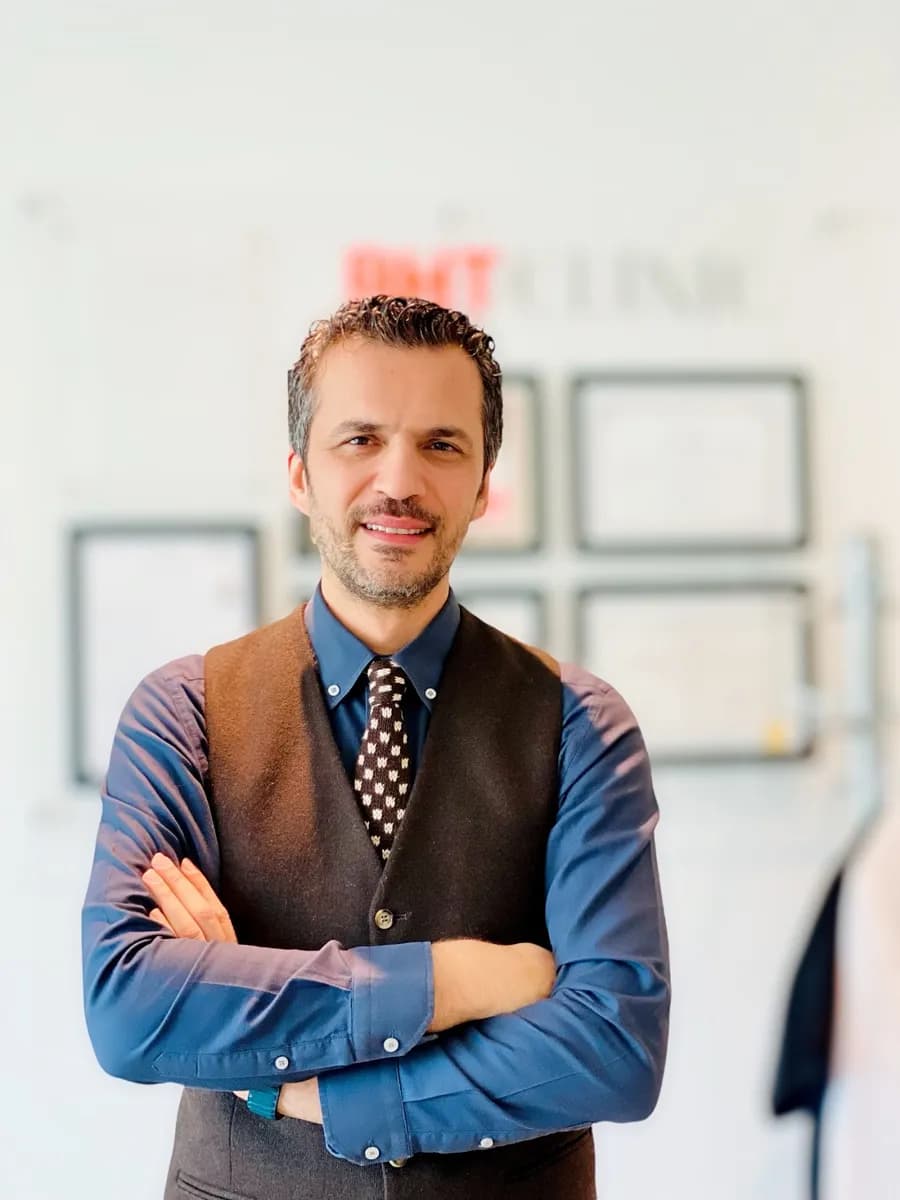 Prof. Dr. Emrah Yürük — Urology in Istanbul