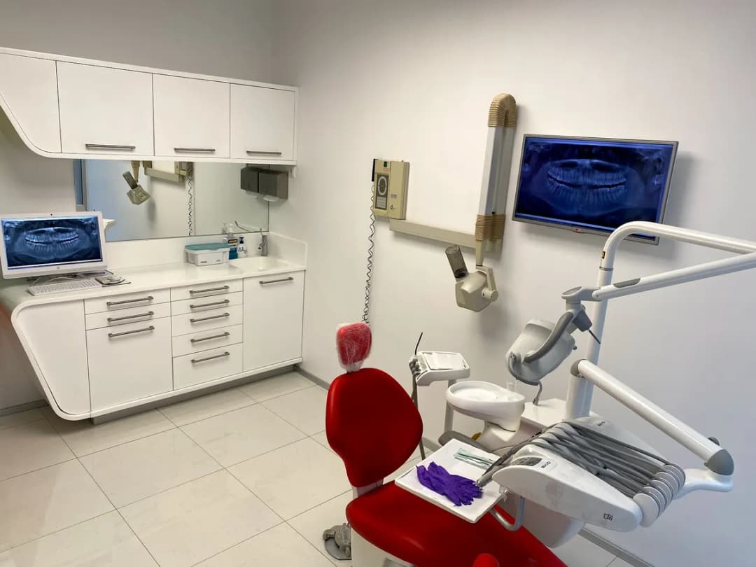 Dent Bakırköy Ağız ve Diş Sağlığı Polikliniği — Dental Clinics in Istanbul