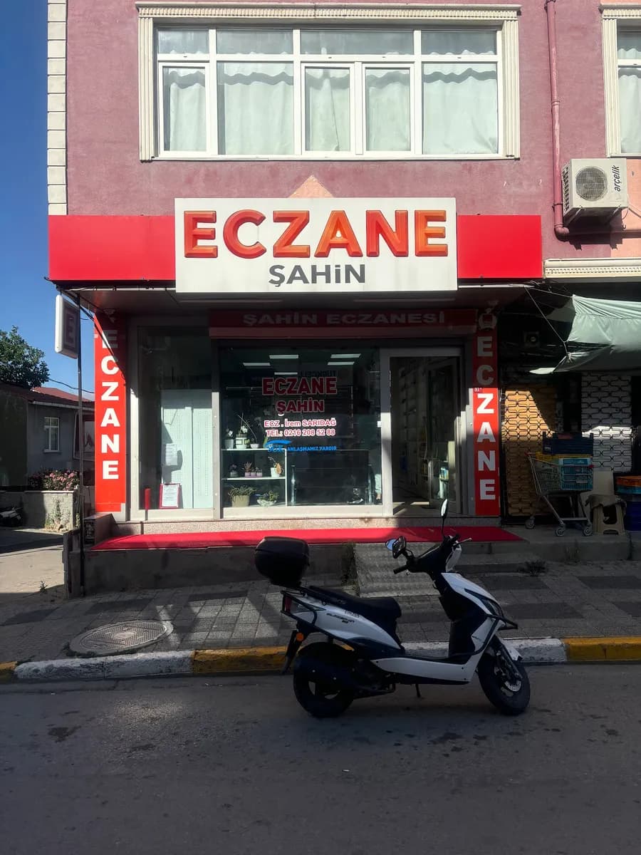 Şahin Eczanesi