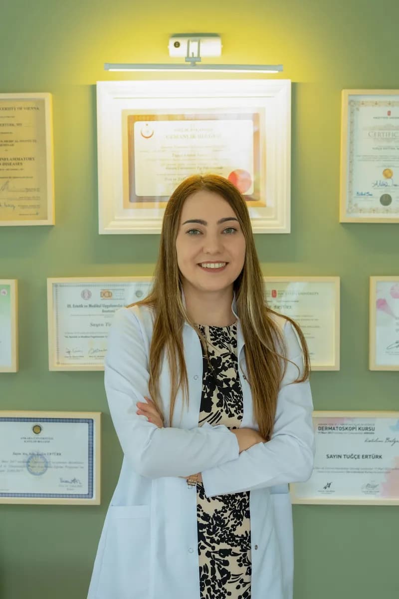 Uzm. Dr. Tuğçe Ertürk Yılmaz, Dermatoloji (Cildiye) ve Kozmetik Uygulamalar — Dermatology & Skin Care in Istanbul