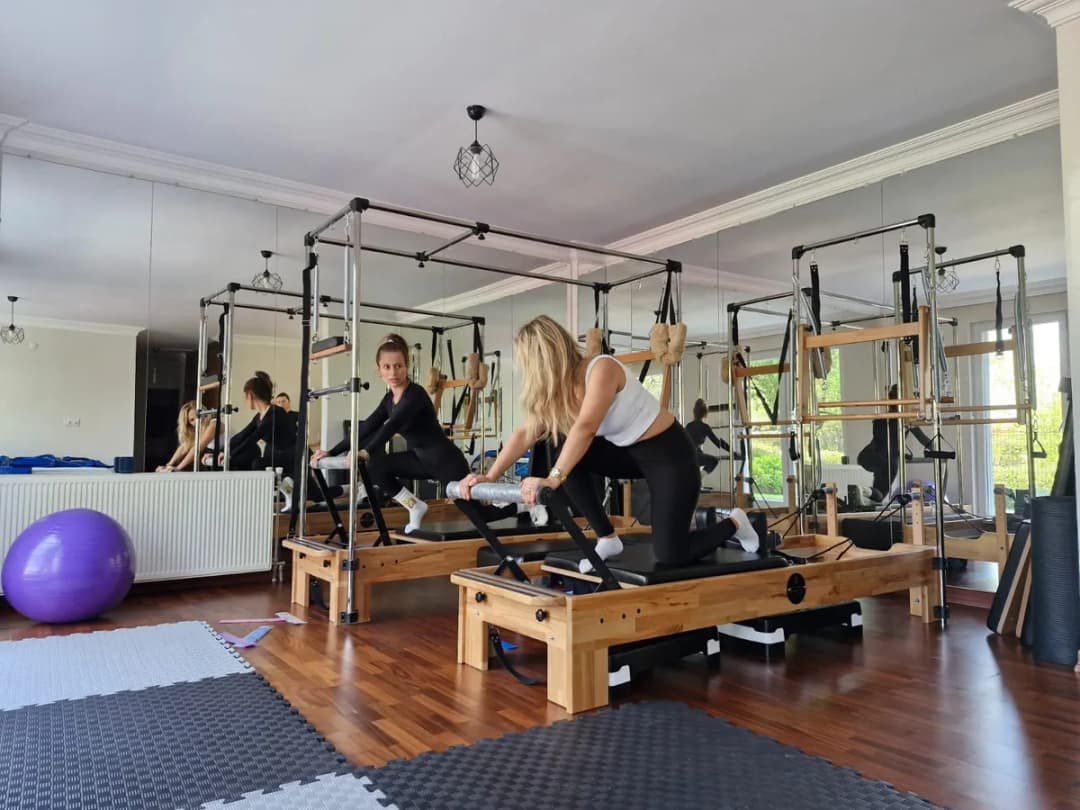 Esenyurt Fizik Tedavi & Fizyoterapi ve Sağlıklı yaşam Merkezi — Physiotherapy & Rehabilitation in Istanbul