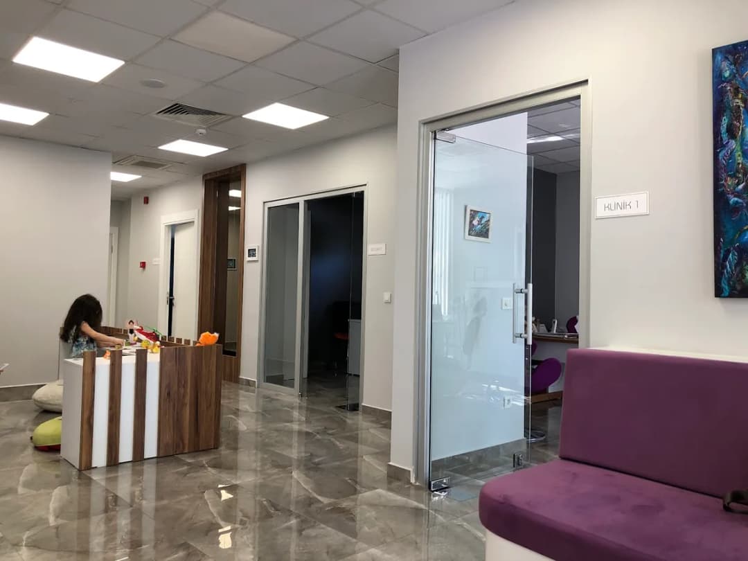 Tuzla Bembeyaz Ağız ve Diş Sağlığı Polikliniği — Dental Clinics in Istanbul