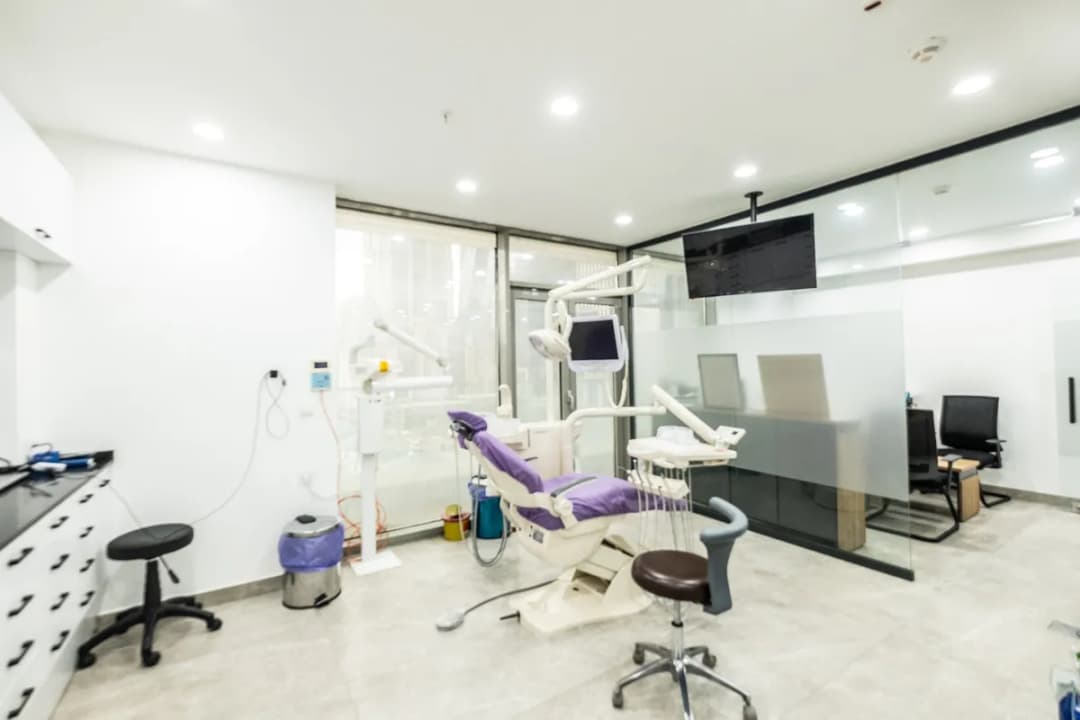Dt. Dilek Çalık Dağlı - DCD Clinic — Dental Clinics in Istanbul