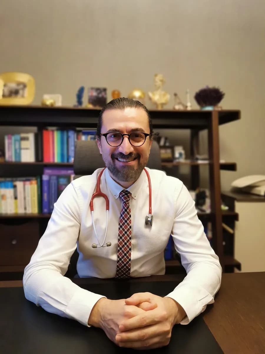 Uzm. Dr. Abdurrahman YILDIRIM - Çocuk Sağlığı ve Hastalıkları Uzmanı — Pediatrics & Child Health in Istanbul