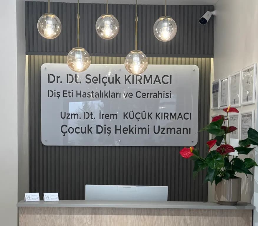 Kırmacı Dental Clinic / Uzm. Dt. İrem Küçük Kırmacı - Dr. Dt. Selçuk Kırmacı — Dental Clinics in Istanbul