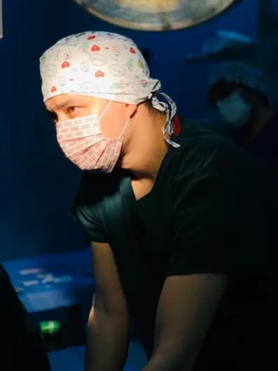 Op. Dr. İftikhar Gurbanov, Ortopedi Ve Travmatoloji — Orthopedics & Sports Medicine in Istanbul