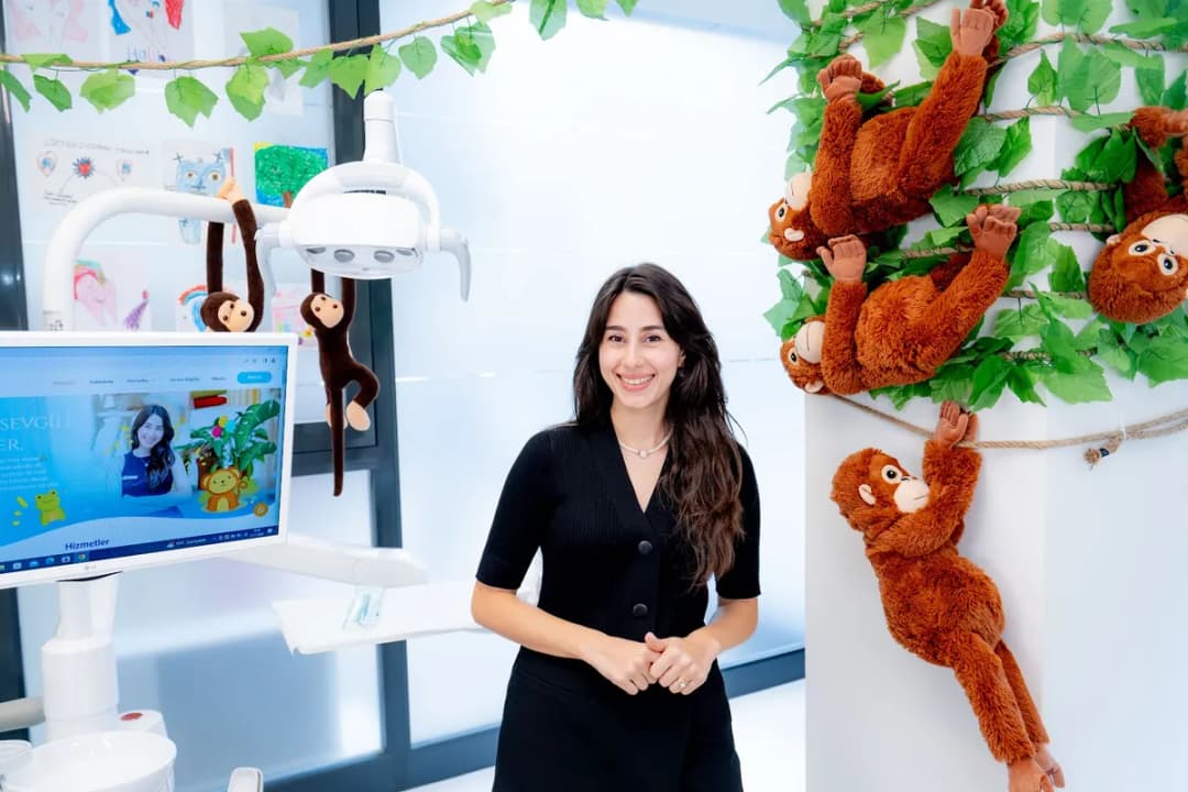 Dr. Dt. Gökçe Çiçek İldeş, Çocuk Diş hekimi, Maltepe Çocuk Diş Hekimi (pedodonti) — Dental Clinics in Istanbul